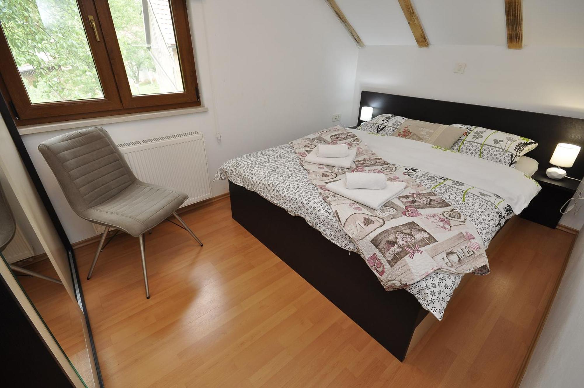 Villa Holiday House Marija à Otočac Extérieur photo